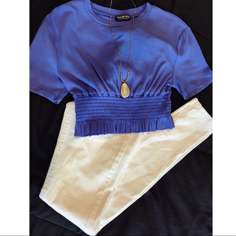 Fashion nova crop top